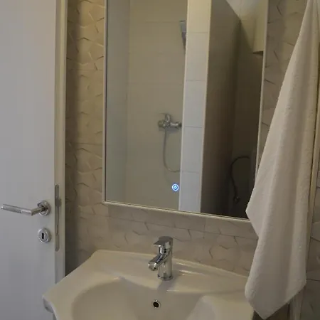 Apartment Sidro