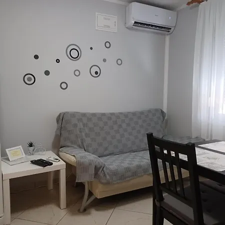 Sidro Apartment