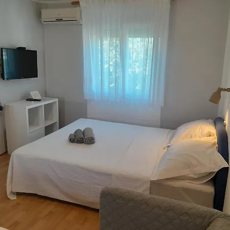 Apartment Sidro