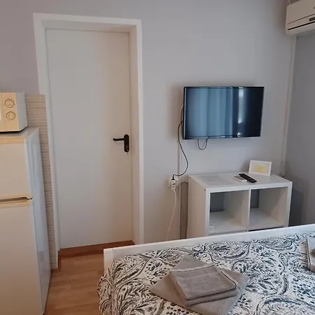 Apartment Sidro
