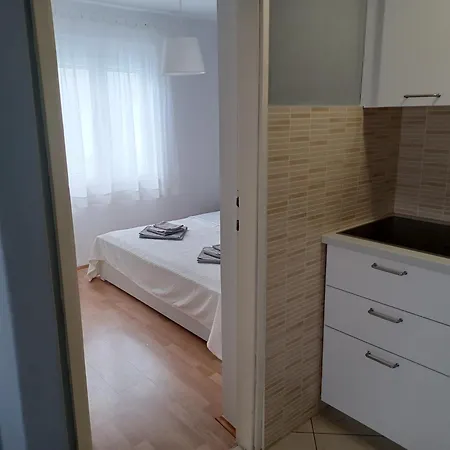 Sidro Apartment