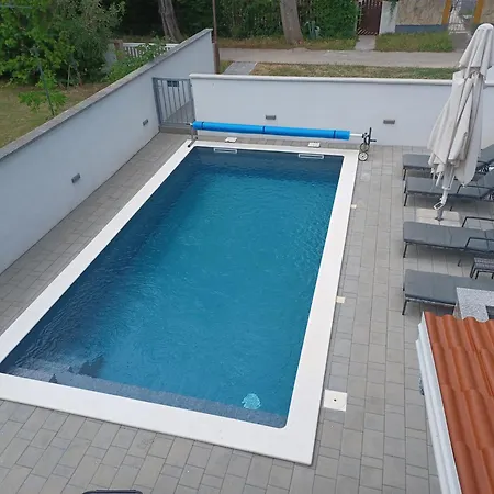 Sidro Apartment